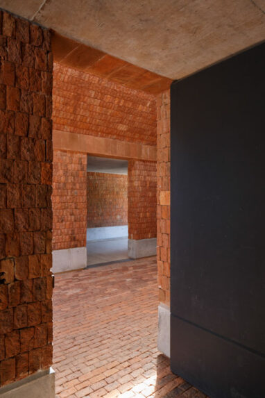 30_Casa_Terreno_4941n