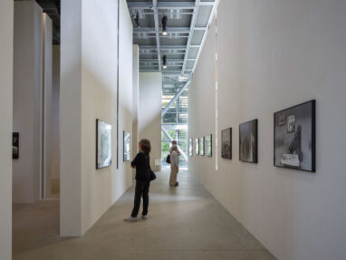 04_Alta_Fondation_Cartier_1540_45